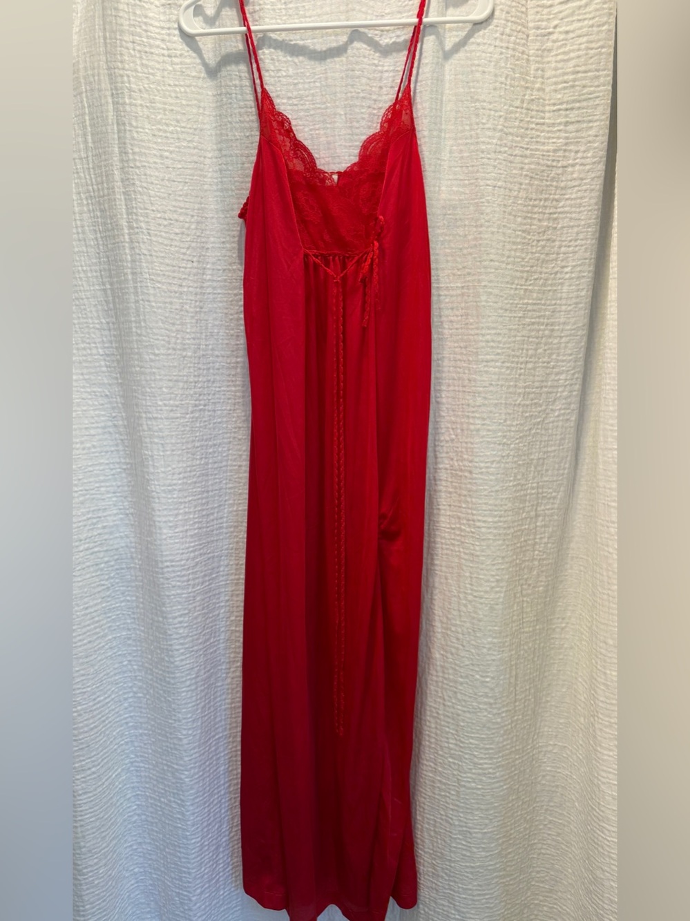 VINTAGE GILEAD RED LACE ACCENT SLIP NIGHTGOWN DRESS